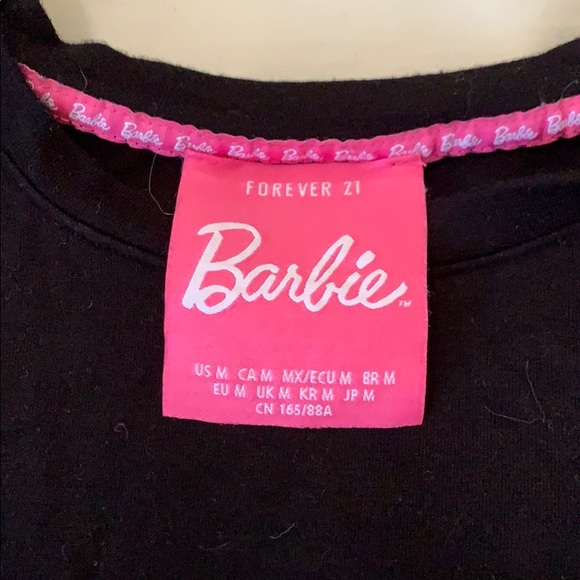 NWOT Barbie t-shirt I didn’t wear it, super cute! 💕🖤 - Picture 2 of 2